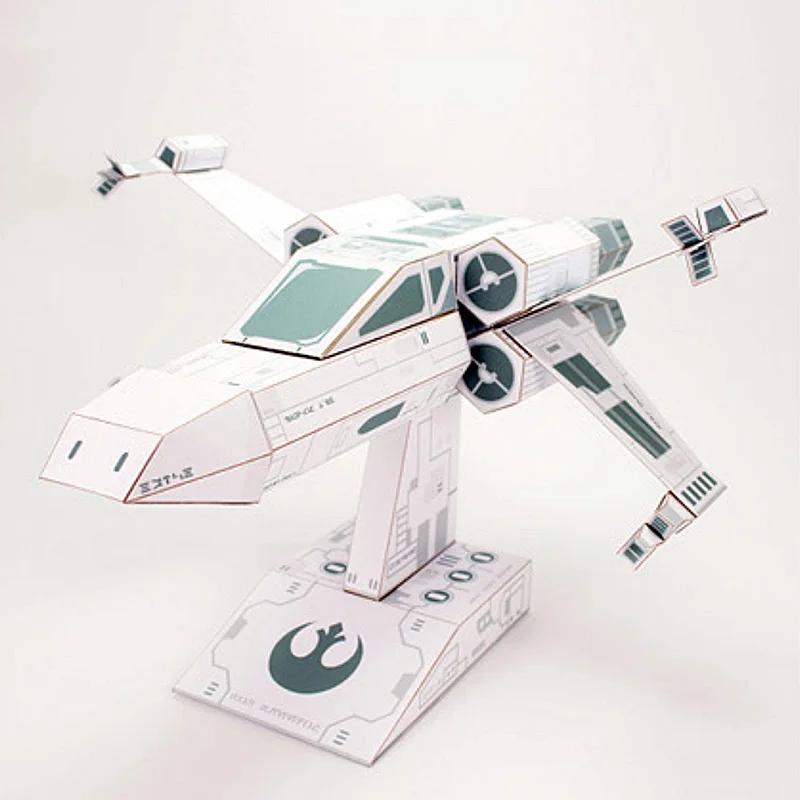 Model samolotu X-WING z białeg – Art X Craft recenzja i cena